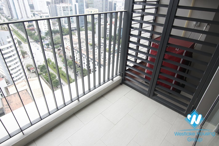  A lovely apartment with 2 bedroom in building Skylpark Cau Giay